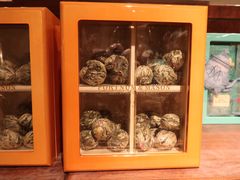-The Diamond Jubilee Tea Salon at Fortnum & Mason