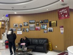 -雅悦齿科(顾村公园店)