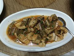 -郑庄脂渣海鲜楼(九水路店)