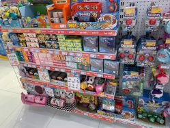 -玩具反斗城(万象汇店)