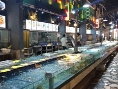 自助取餐区-麦船长