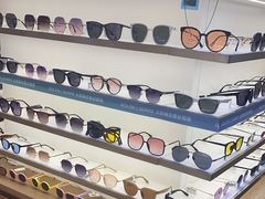 -爱视眸Eyeblling眼镜·依视路·蔡司镜片折扣店(百联南方商城购物中心)