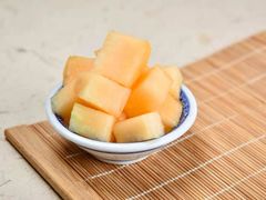 加哈密瓜-广信牛奶甜品世家(台东店)