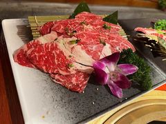-喜牛烧肉酒场·黑金店(威高广场店)