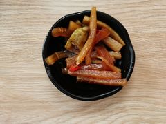 -小鳌陪你小排档·四季小龙虾·田鸡·宵夜(中央第五街店)