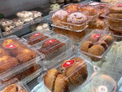 -白玉兰食品(中山公园龙之梦店)