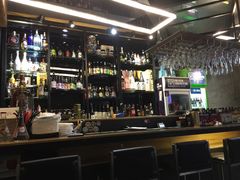 -HIHE Bistro·Oyster Bar(华熙live店)