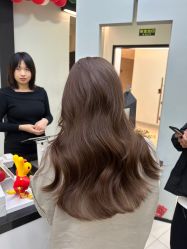 -U·NI SALON 造型