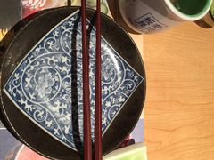 餐具摆设-板长寿司(铜锣湾店)