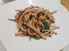 -辣螃铠盆盆蟹大排档(海昌店)