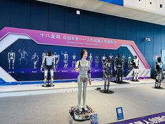 -东浩兰生上海世博展览馆