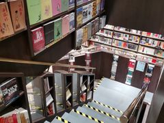 -钟书阁(群光广场店)