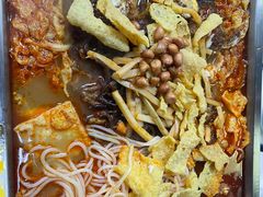 -在巷子里的烤肉店·螺蛳粉烤鱼·牛蛙(和美城店)