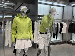 -迪桑特DESCENTE(青岛山东路万象城店)