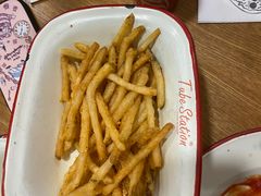 -Tube station站点比萨(王府井百货店)