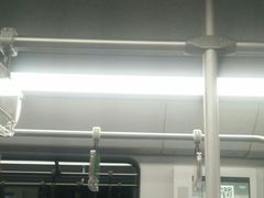 -秀沿路(地铁站)