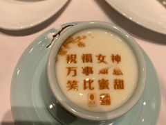 酸奶-俏江南天津时尚曲艺主题餐厅(马场道店)