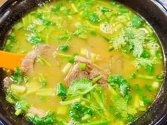 牛肉粉丝汤-大龙汤包