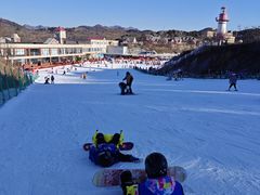 -蓟洲国际滑雪场