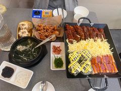 -豚妈妈汤饭·部队锅(南京东路店)