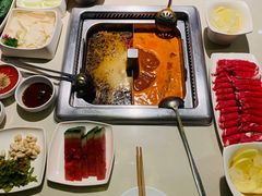 -海底捞火锅(威高广场店)