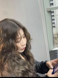 -藤野造型烫发染发