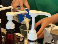 -星巴克(G15苏通大桥服务区西区)