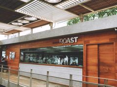 -ROAST coffee & eatery