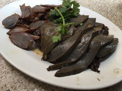 -乌文新澄海卤鹅店