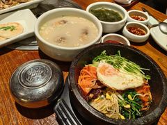 -萨拉伯尔(燕莎友谊商城店)