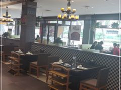 大堂-小牛海记潮汕牛肉店(永定路店)