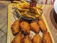 -叶派龙虾•招牌香辣蟹·海鲜(中海国际店)