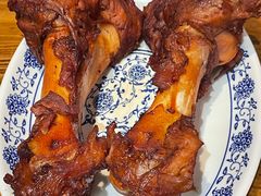 -老天桥酱肉烧饼夹肘子(天桥店)