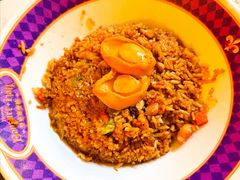 鲍鱼海鲜炒饭-皇室宴会厅(香港迪士尼乐园)