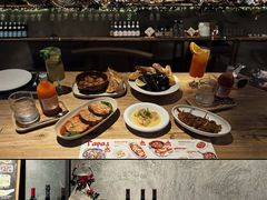 -Common Table · Brunch & Coffee