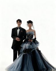 -喜爱高定婚纱摄影