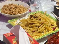 -肥肥虾庄·金牌油焖大虾(首义路店)