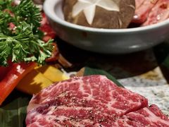 -炼火烤肉店