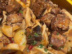 -多嘴肉蟹煲(万达店)