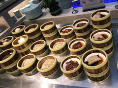 -绿岛港轩海鲜烤肉涮锅自助餐厅