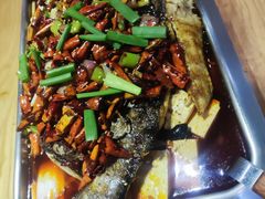 -鸣记脆皮烤鱼(铁西店)