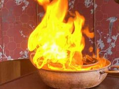 紫铜锅火焰鸡-三号黄浦会Canton Table