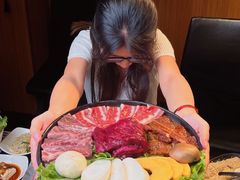 -木槿花韩式炭烤·熟成肉工坊(孙文东路店)