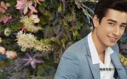 俏皮可爱-巴黎婚纱摄影工作室