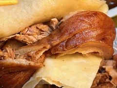 -聚首堂·特色小吃·肘子(什刹海德胜门店)