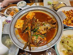 -东来菜馆•手抓海鲜家常菜•海鲜锅贴