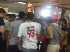 等位区-标记美食新鲜猪杂(兴南大道店)