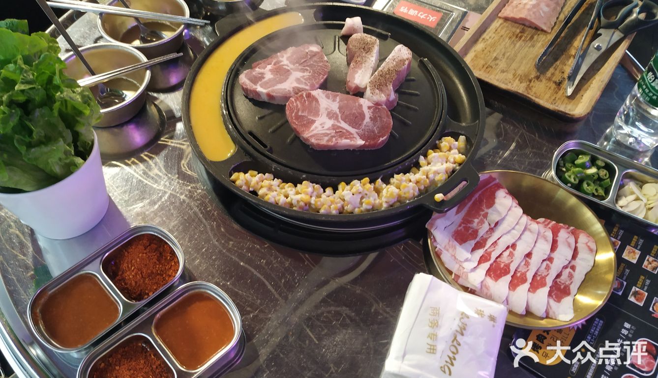 烤冷面 拌饭 杂酱面这些都有