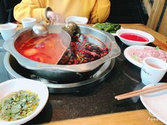 -纸盐河码头火锅(十八梯店)