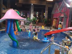 -泉城欧乐堡戏水湾艺术养生温泉